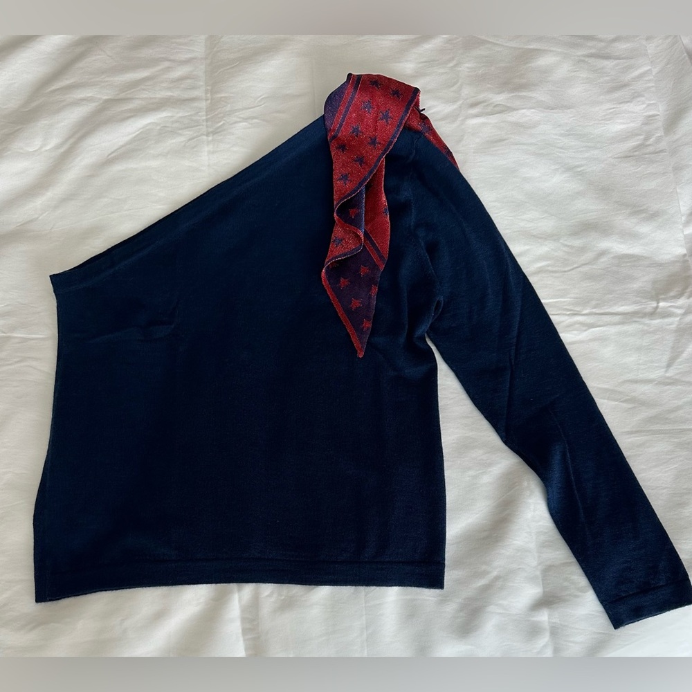 Happy Sheep Sold in Anthropology- Neiman NavyBlue Size Large one shoulder -scarf